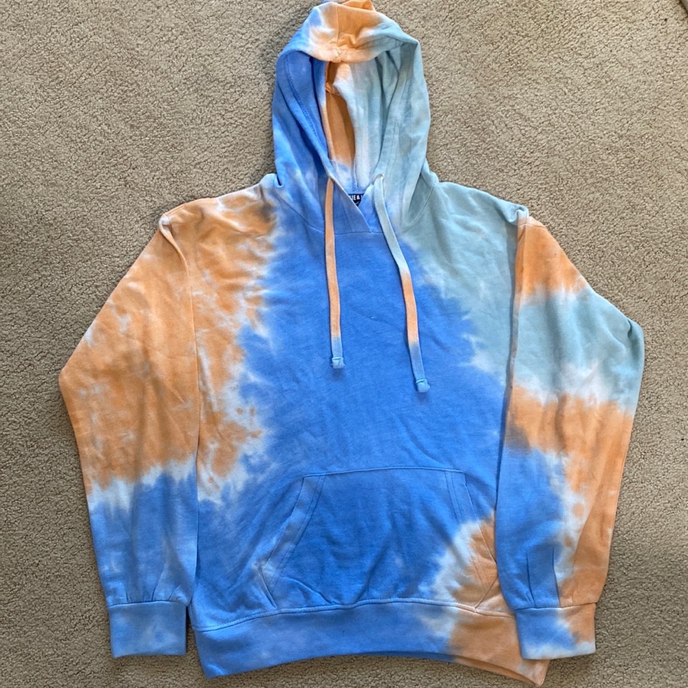 Tie-dye hoodie